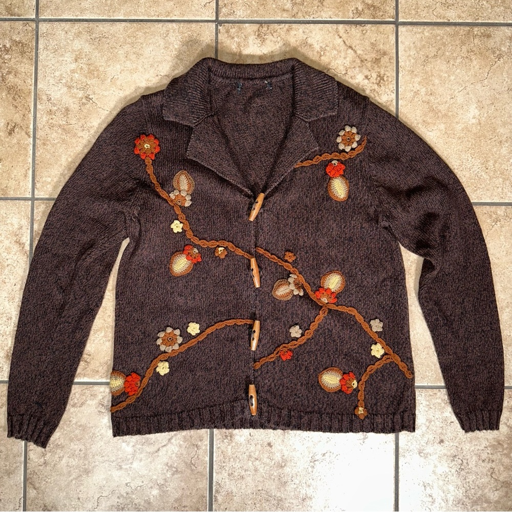 Vintage Floral Embroidered Brown Cardigan